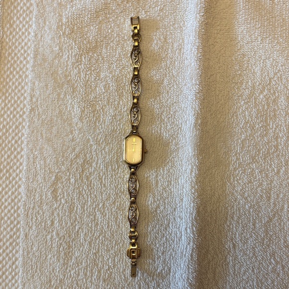 Citizen Womens Eco Drive Gold Plated Bracelet Watch - Picture 3 of 9